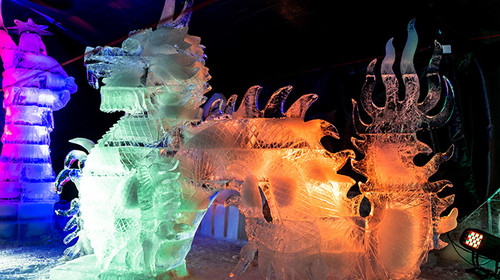 Reportage - ice sculptures with Outlet Arena Moravia in Pustevny